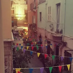 https://centro-storico-carloforte.in-sardinia.net
